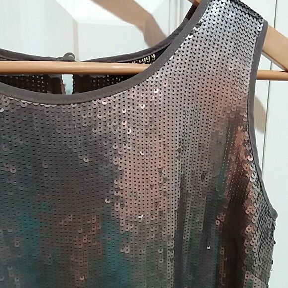 Twiggy London Sleeveless Metallic Sequin Blouse S - Picture 3 of 4